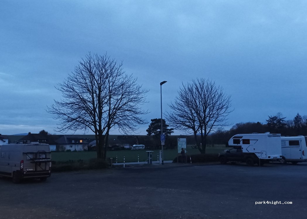 Wohnmobil-Stellplatz Muschenheim — foto 4