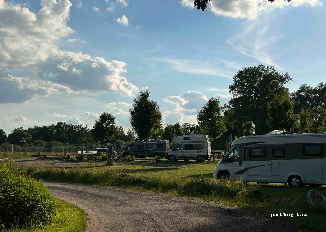 Stellplatz am Strandbad Dorfmark — foto 2
