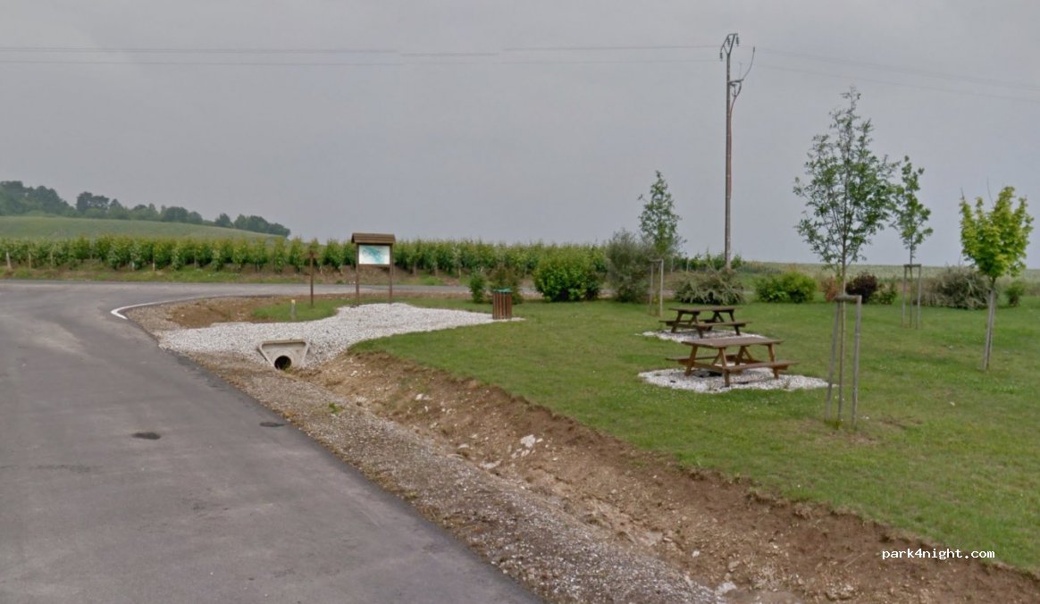 (51140) Vandeuil - D28E3 — foto