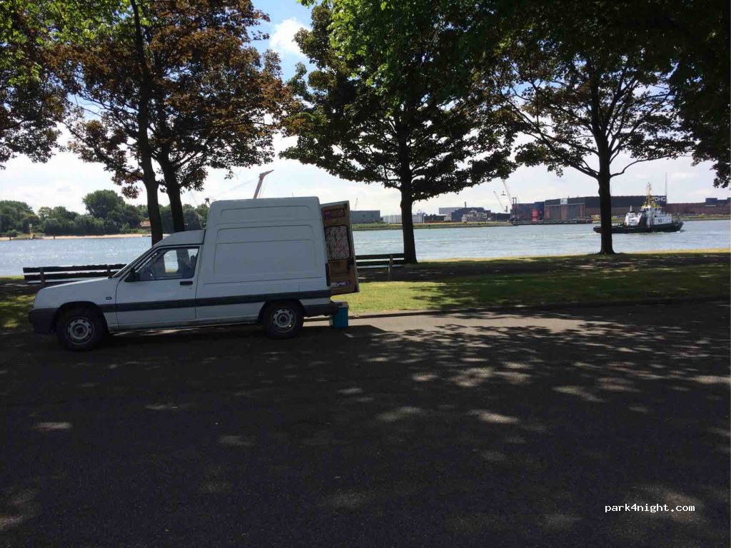 (3114 HB) Schiedam - — foto