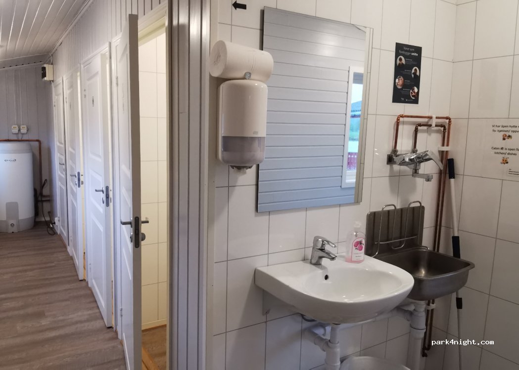 Røssvoll Camping — foto 2