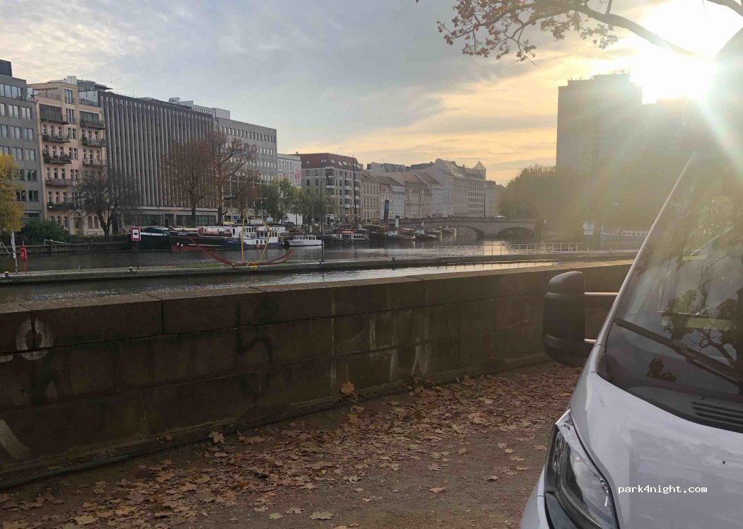 (10179) Berlin - 13 Rolandufer — foto 5