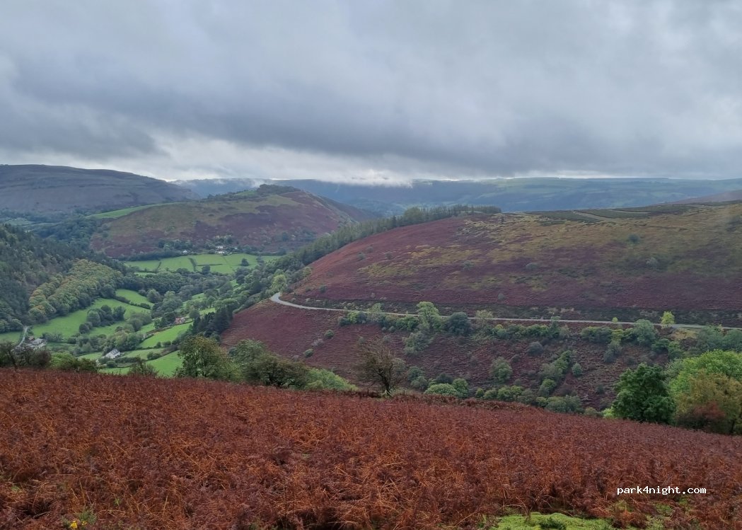 (LL20 8DR) Llangollen - Horseshoe Pass — foto 3