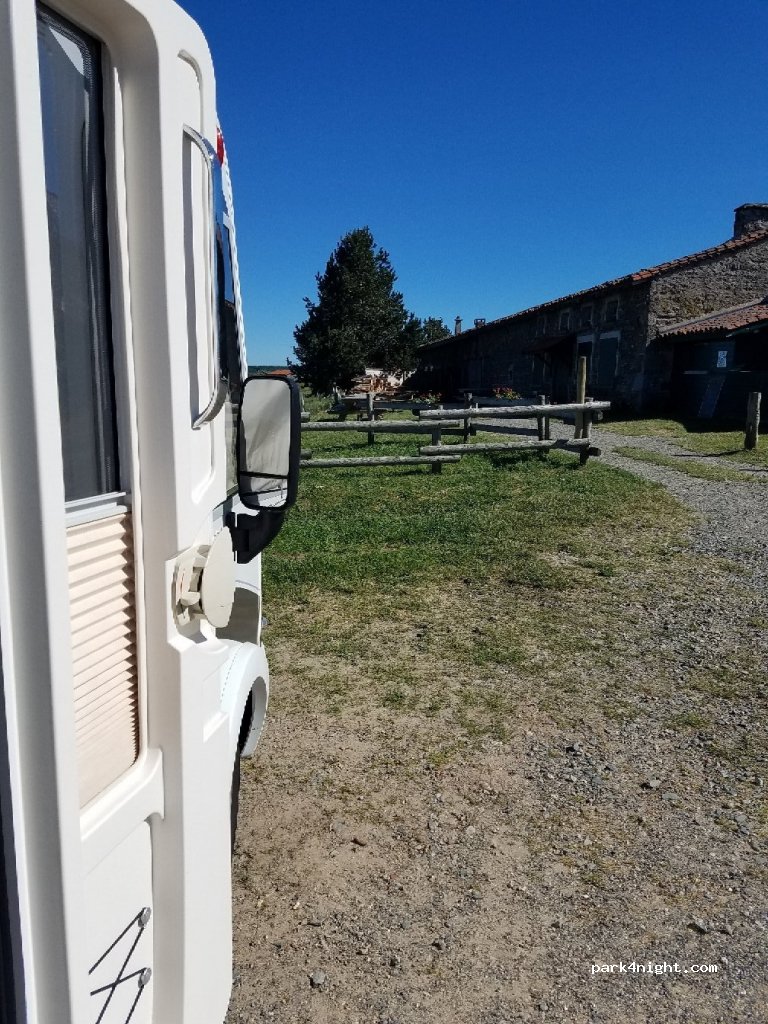 (42940) Saint-Bonnet-le-Courreau - route de Garnier — foto