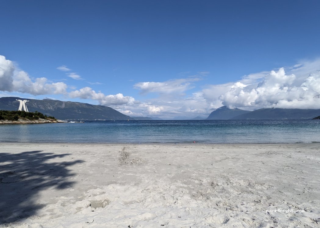 (6063) - 283 Hjørungavågvegen — foto 4