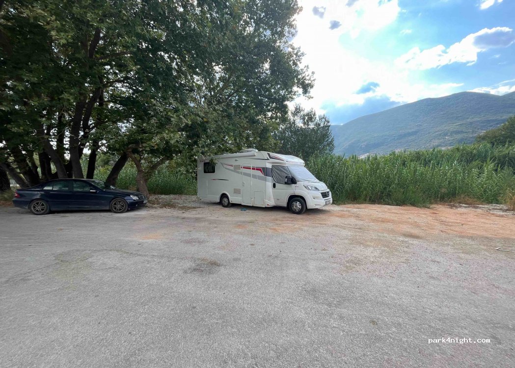 (310 82) Vasiliki - Eparchiaki Odos Lefkas - Vasilikis — foto
