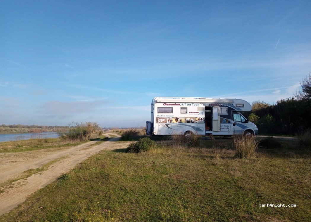 (2140) Ariolas - Unnamed Road — foto 3