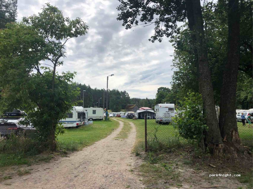 Camping Dłużek nr 135 — foto