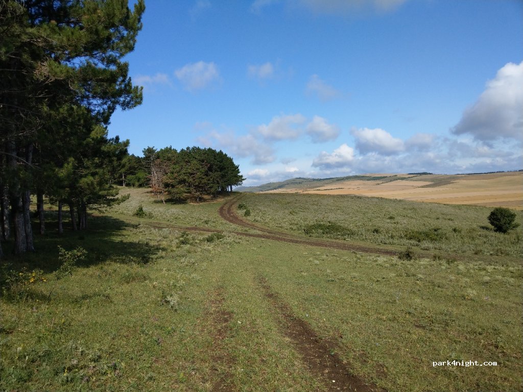 ()  - Unnamed Road — foto 3