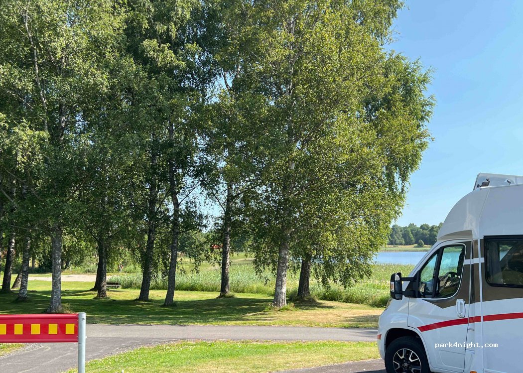 (341 76) Ryssby - 9 Tunagatan — foto