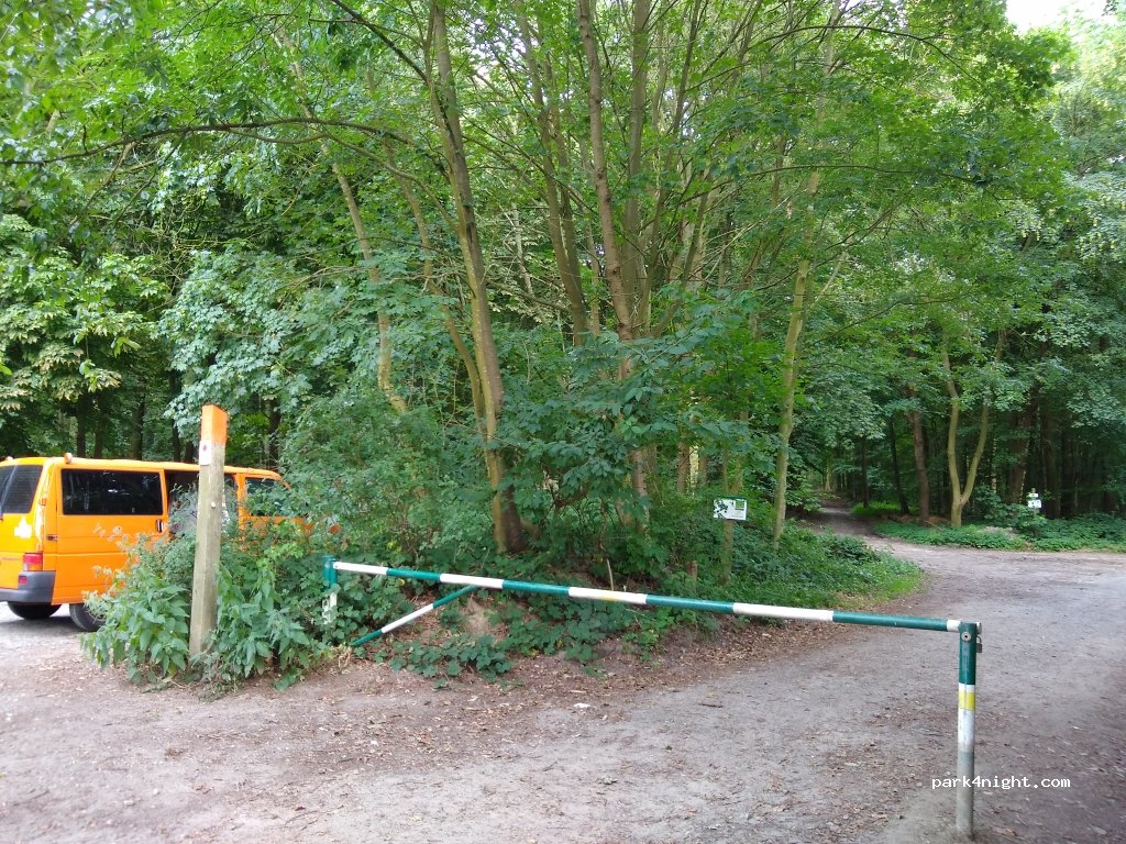 (23683) Scharbeutz - 1 Waldstraße — foto