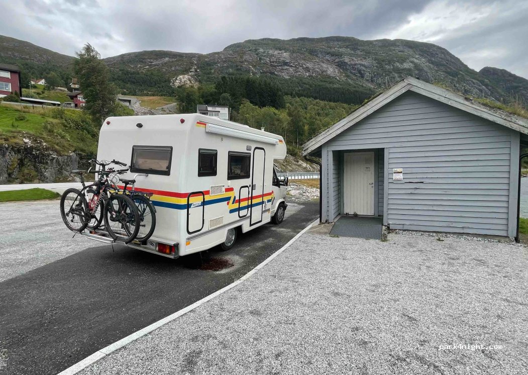 (6847) Vassenden - 3 E39 — foto 3