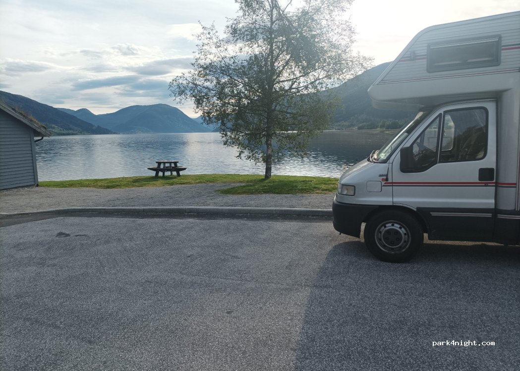 (6847) Vassenden - 3 E39 — foto 4