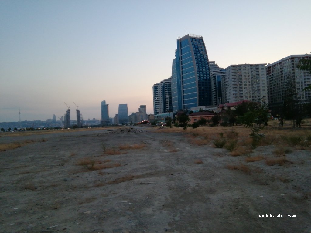 (1025) Bakı - — foto 2