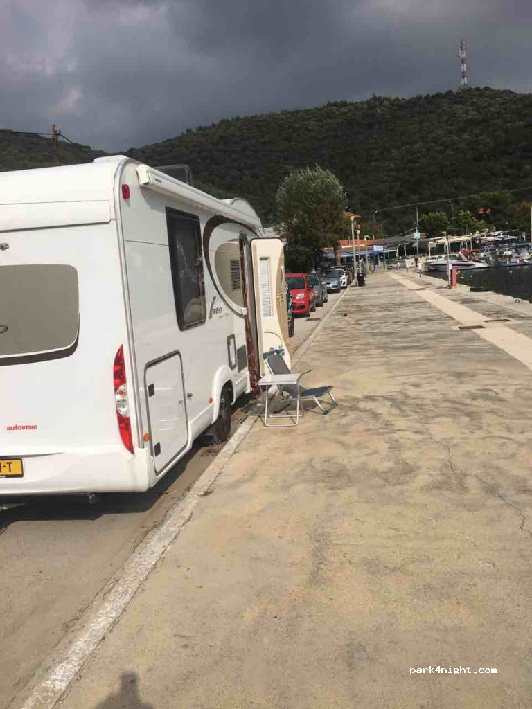 (630 72) Koufos - Eparchiaki Odos Nikitis-Sartis — foto