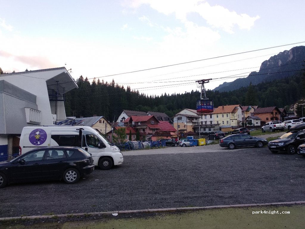 (105500) Bușteni - Strada Telecabinei — foto 2