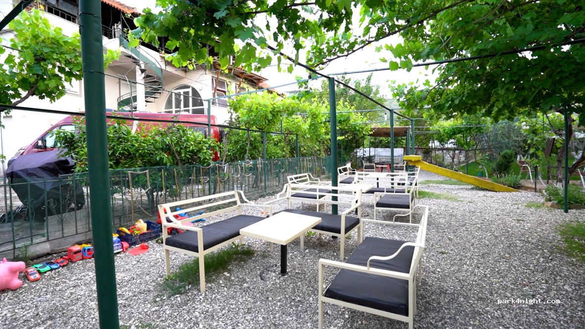 Riverside Camping Berat — foto 5