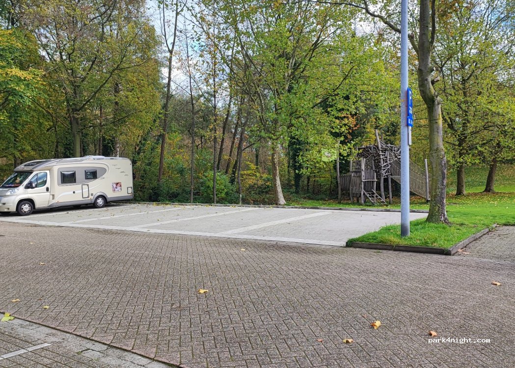 (2370) Arendonk - Van Eycklaan — foto 4