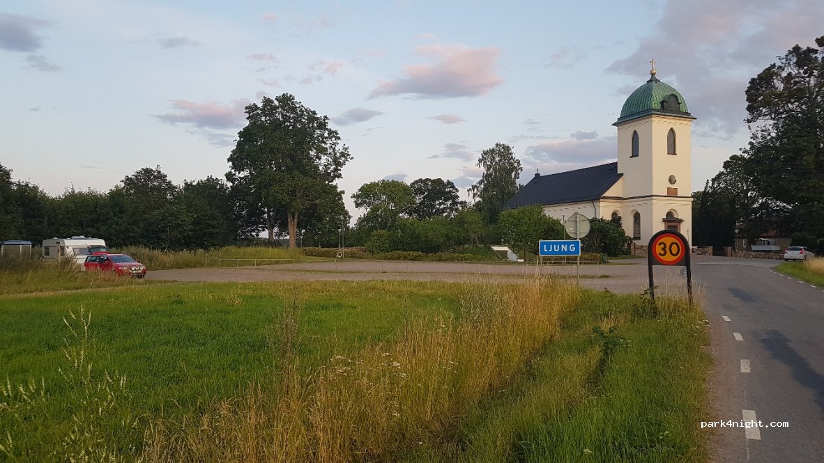 (590 75) Ljungsbro - 4 Ljung Öster — foto