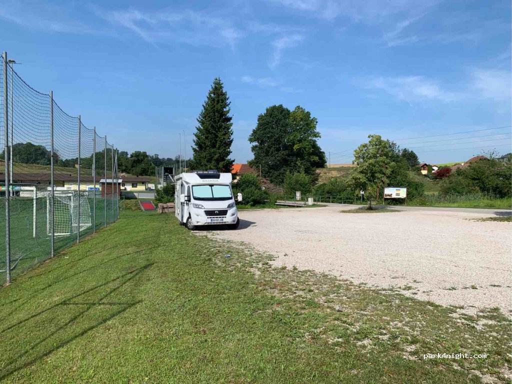 (4073) Wilhering - 75 L1390 / Katzinger Str. — foto 2