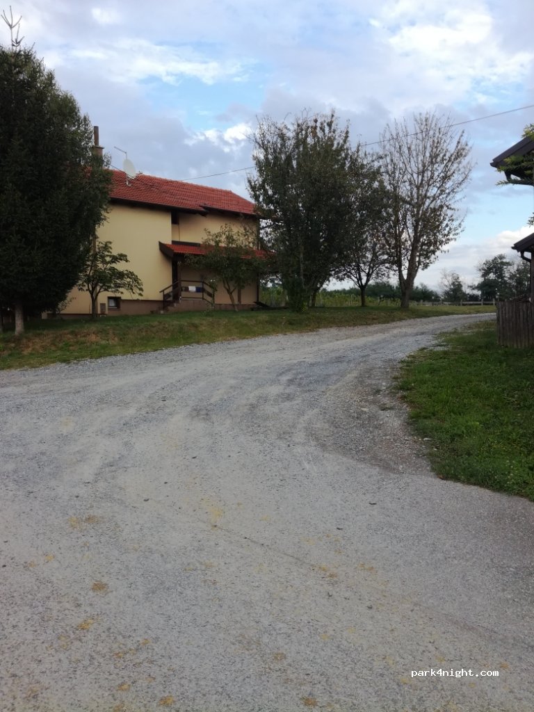Kamp Vinia — foto