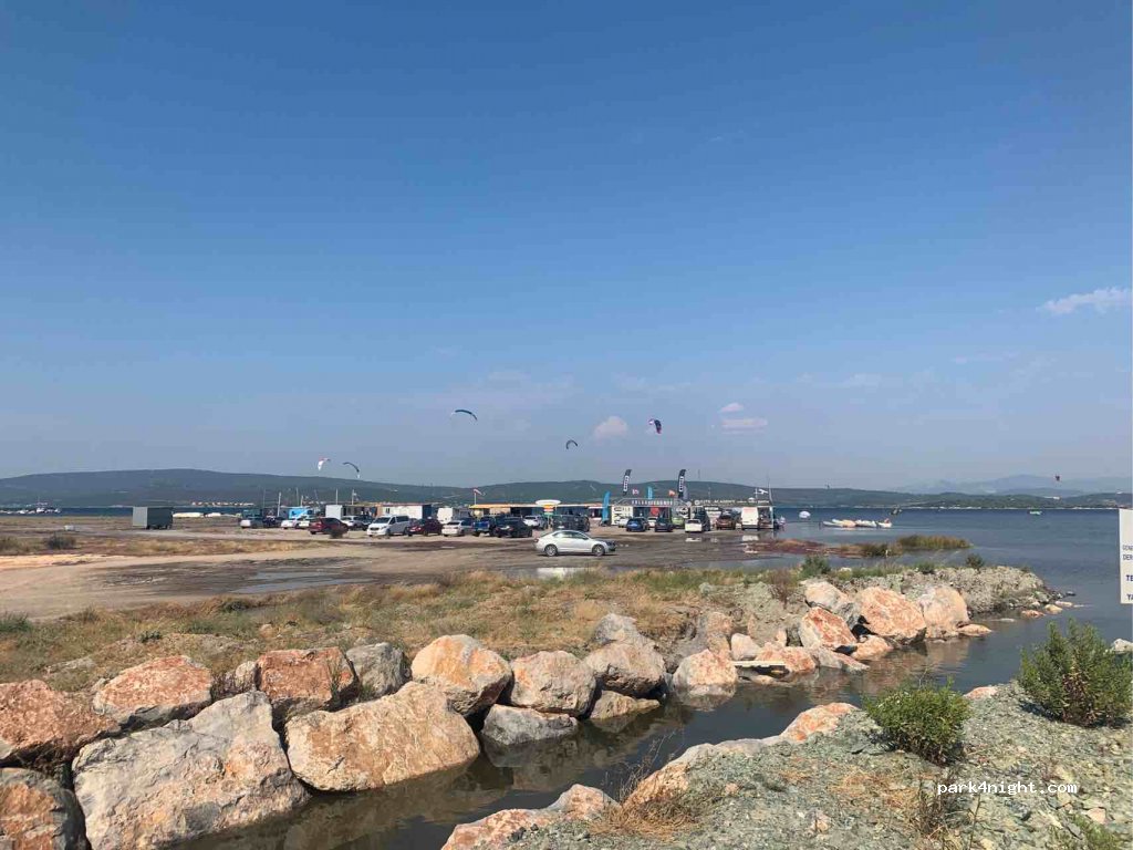 (35433) İzmir - 43 12073. Sokak — foto