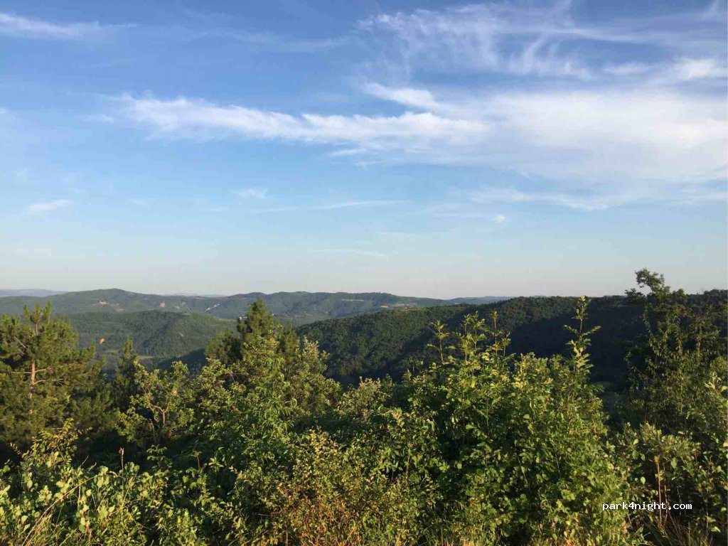(52420) Vrh - Unnamed Road — foto 2