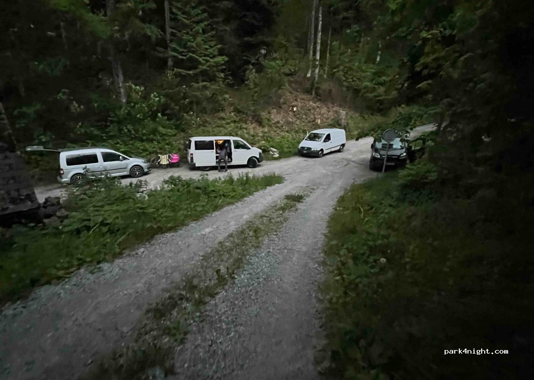 (8752) Näfels - 2 Brandbödeli — foto 3