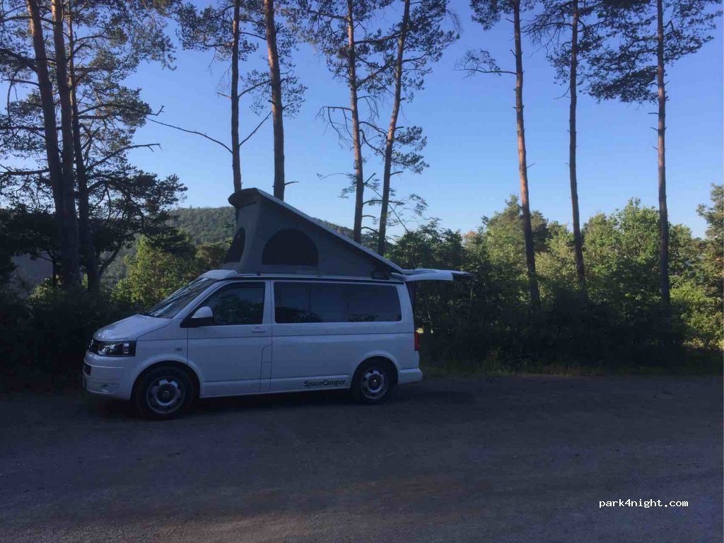 (35745) Herborn - 47 Waldstraße — foto 2