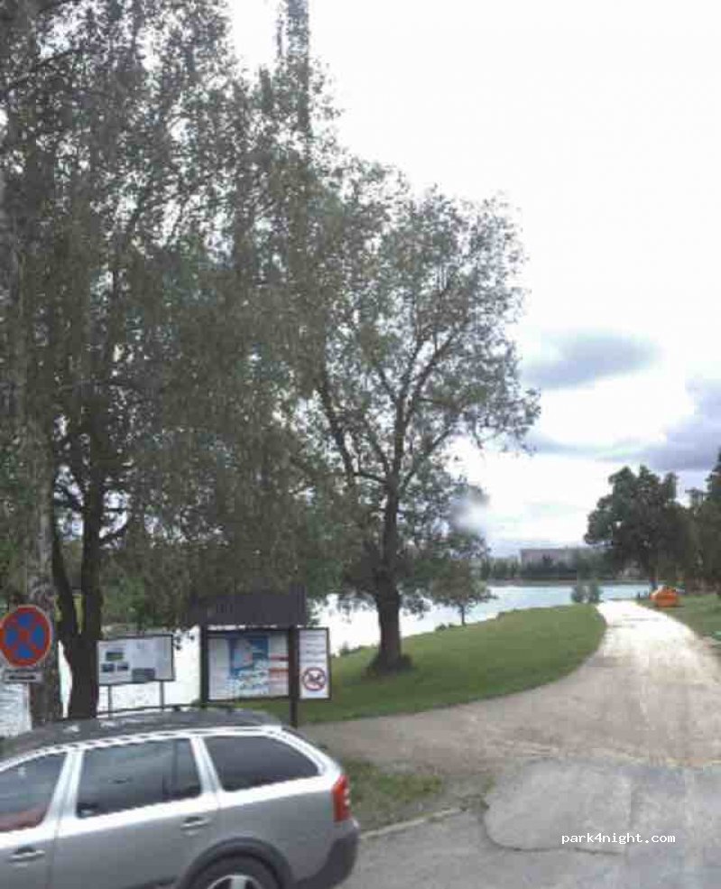 (466 02) Jablonec nad Nisou - 51 U Přehrady / Za Hrází 4102/1 — foto