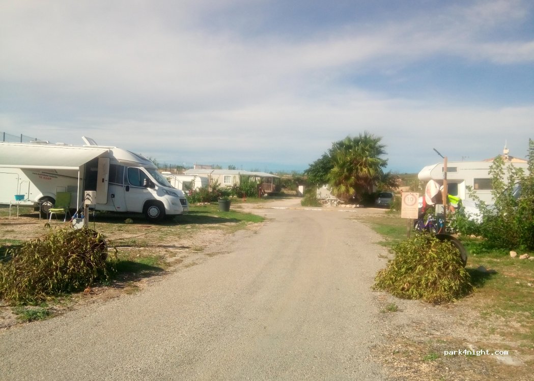 Campingplatz Lou Cigalou — foto