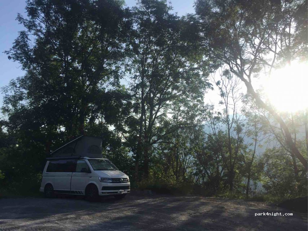 (7142) Lumnezia - Dorf — foto