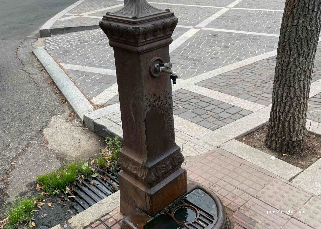 (08100) Nuoro - 16 Viale della Solitudine — foto