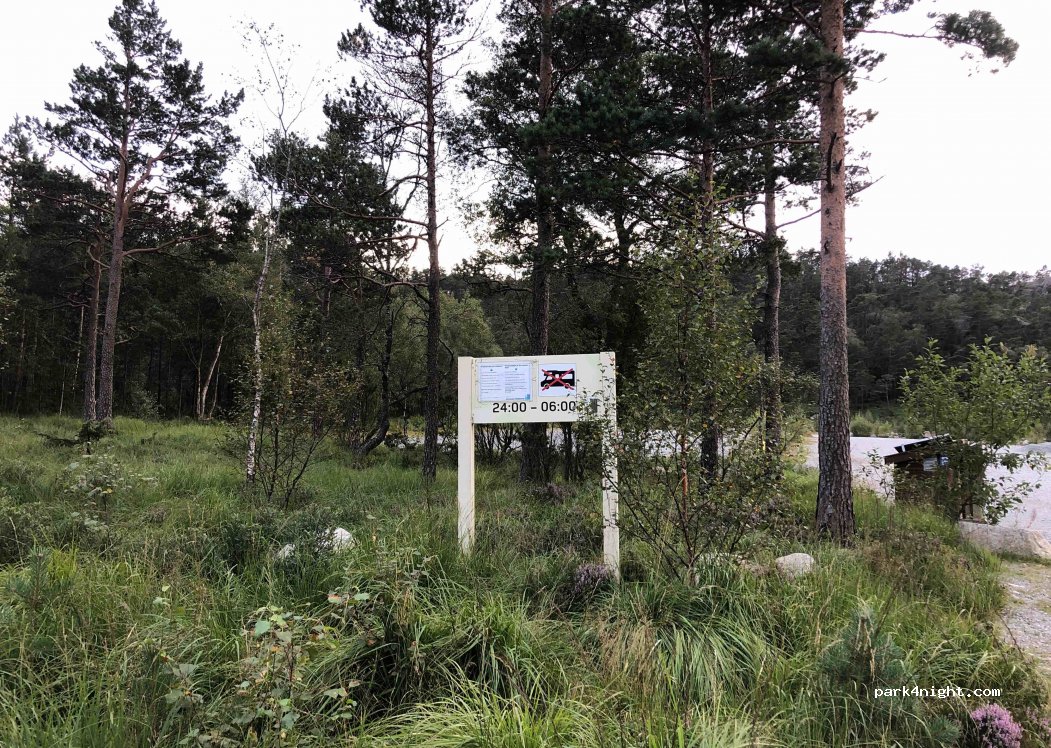 (4100) Jørpeland - Preikestolvegen — foto