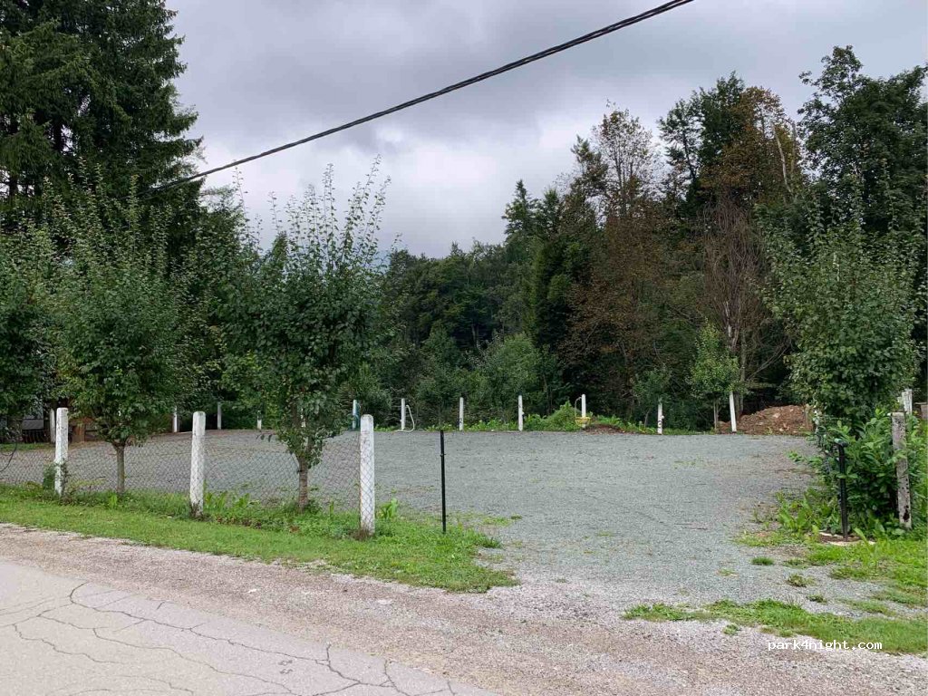 Kamp Park — foto 2