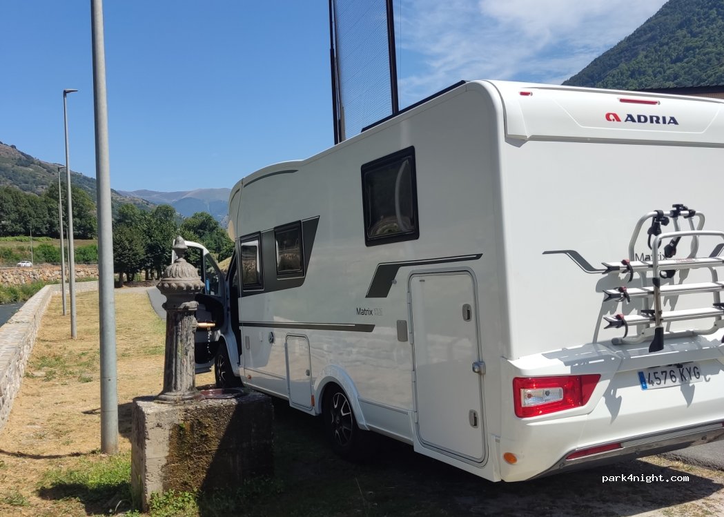 (25540) Les - 6 Carrer Paissas — foto 2