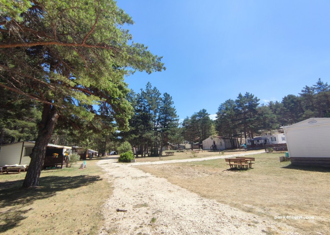 Camping La Pinatelle — foto 4
