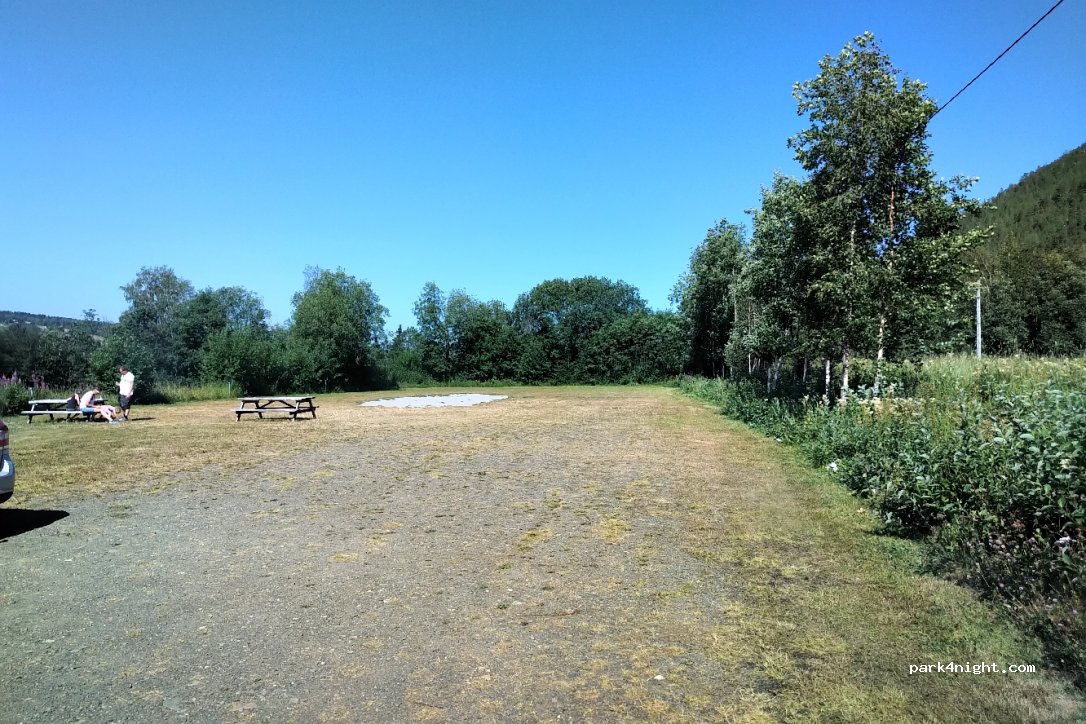 Hoverbergsgrottans Camping — foto 3