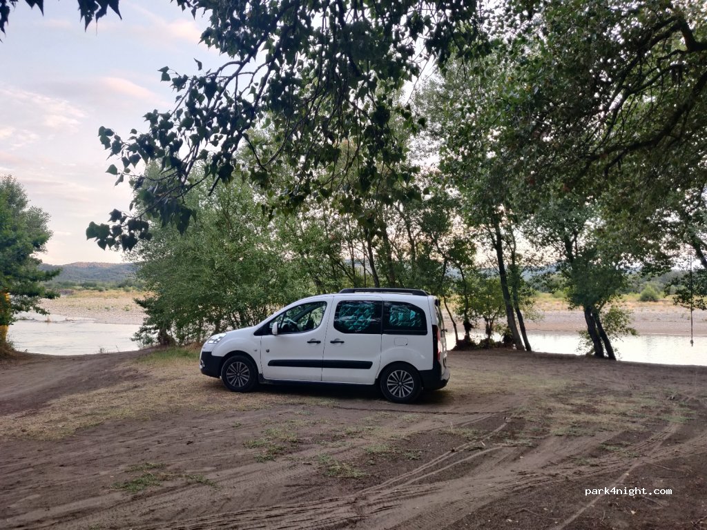 (84360) Lauris - 151 Chemin du Loste — foto 3