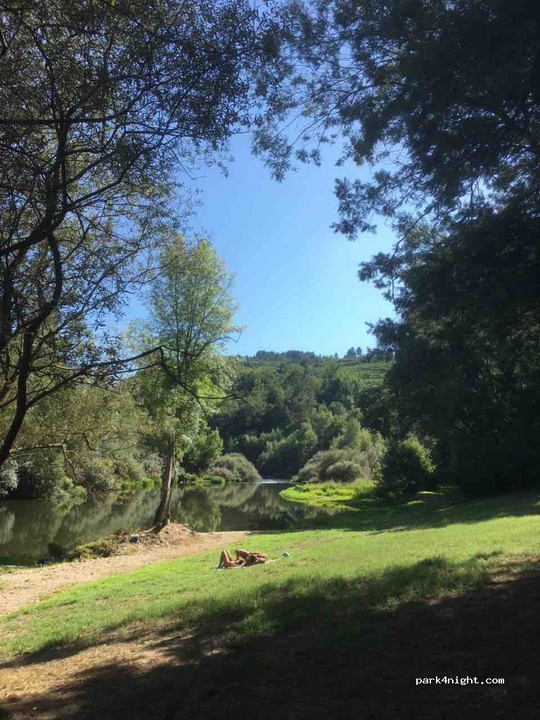 (4890) Celorico de Basto - Unnamed Road — foto