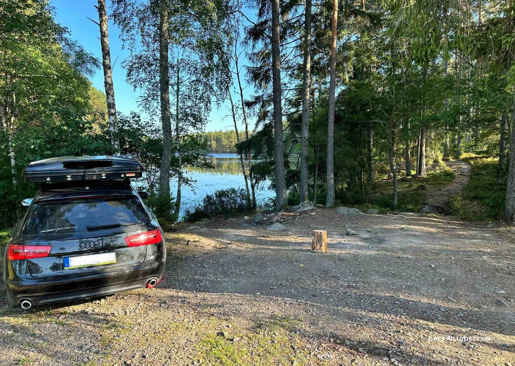 (646 93) Dillnäs - Unnamed Road — foto 4
