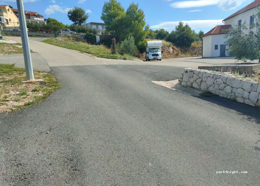 (22000) Žaborić - — foto 3