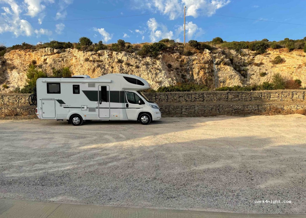 (09126) Cagliari - 50 Viale Calamosca — foto 3