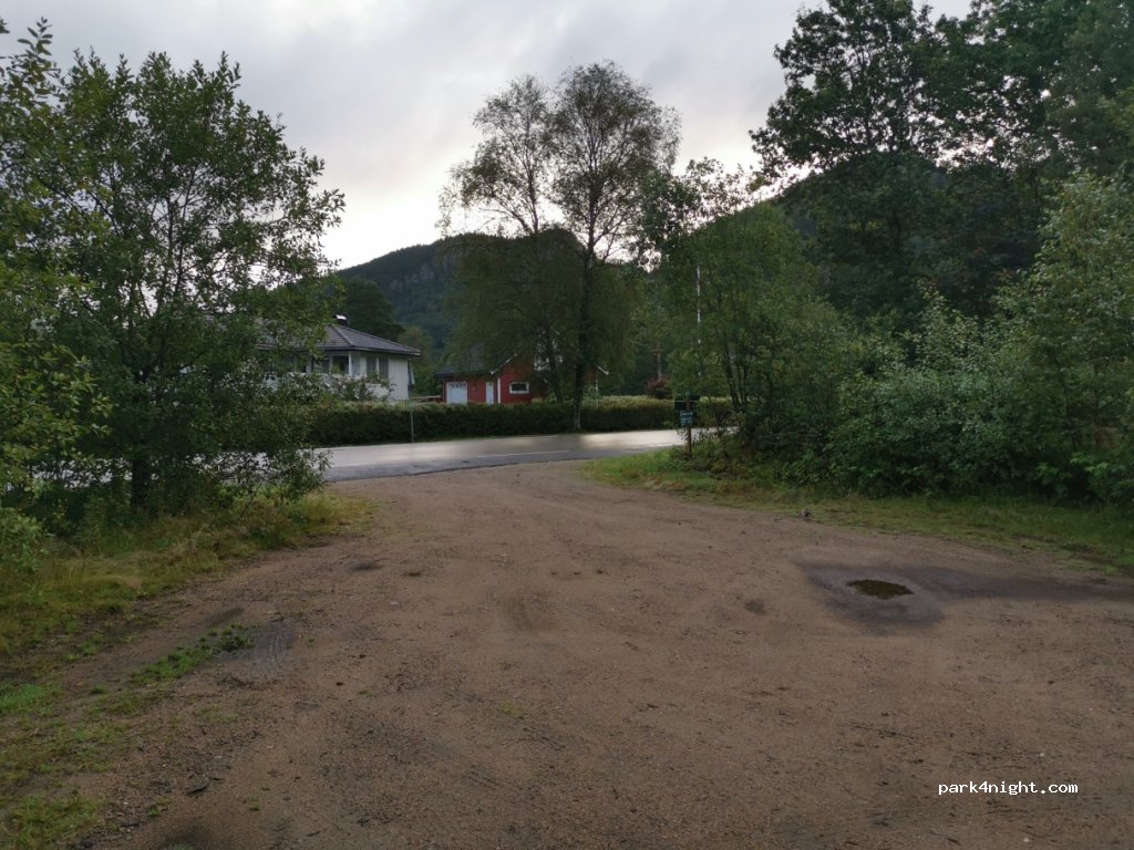 (4588) Kvås - 4 Vemestadlunden — foto 2