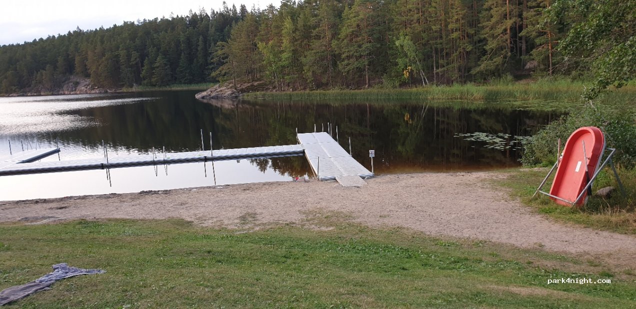 (610 50) Jönåker - 2 Hälla Romarängen — foto 2