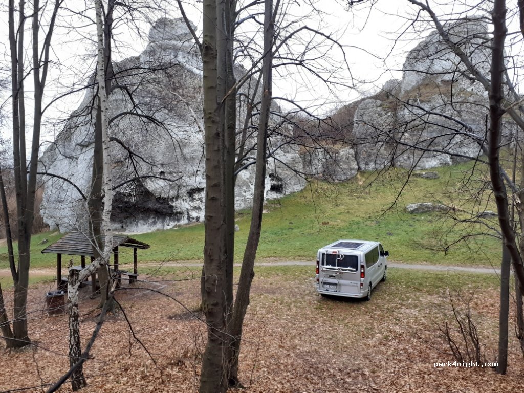 (42-440) Podzamcze - 28 Zamkowa — foto