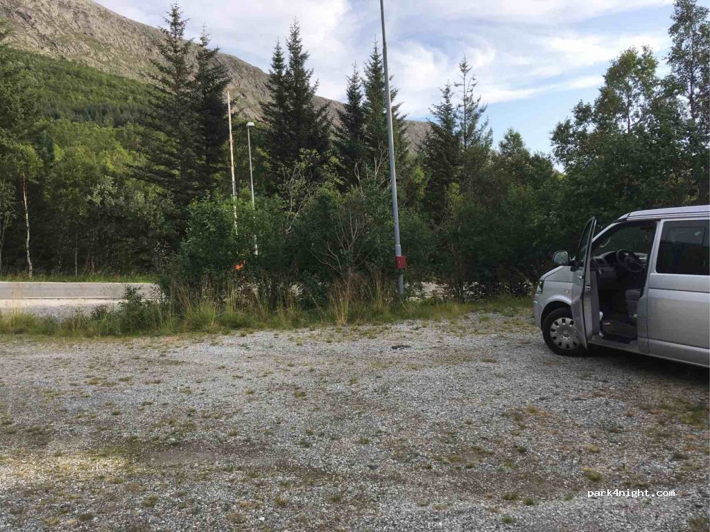 (8700)  - 32 Sekundær Fylkesvei 17 — foto 2