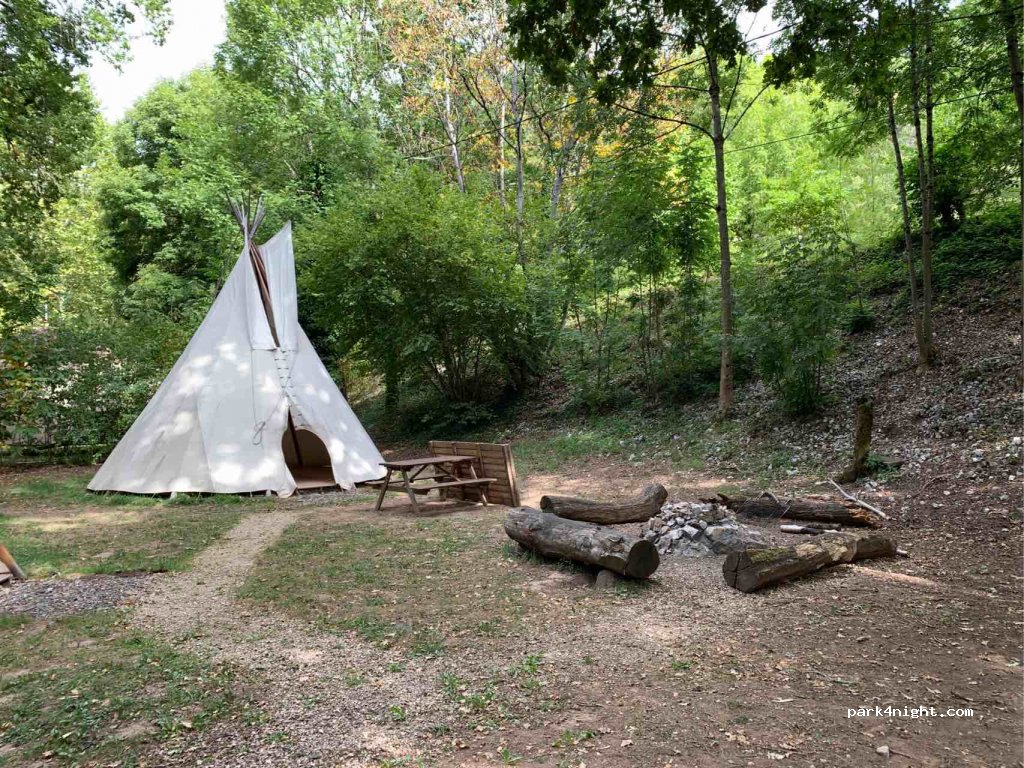 Camping Les Cournoulises — foto 2