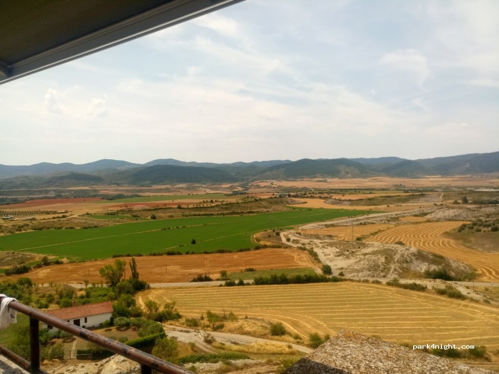 (22770) Berdún - 2 Paseo Solano — foto