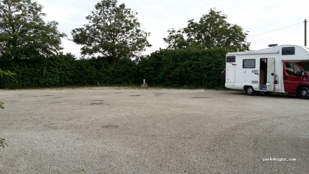 (94431) Pilsting - Flurstraße 16 — foto 2